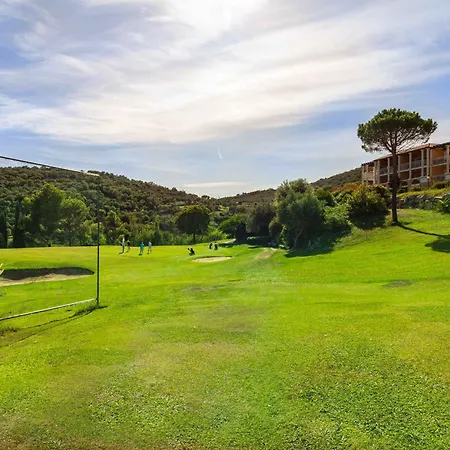 Appartement Cap Esterel: 2 Pièces Climatisé Avec Parking Et Accès Piscine - Fr-1-504-693