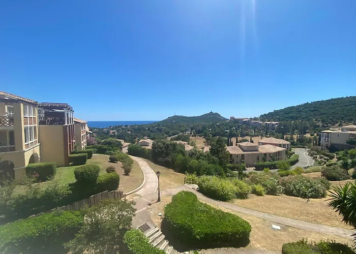 Apartamento Cap Esterel 2 Pieces Avec Terrasse - Fr-1-504-693 Saint-Raphaël